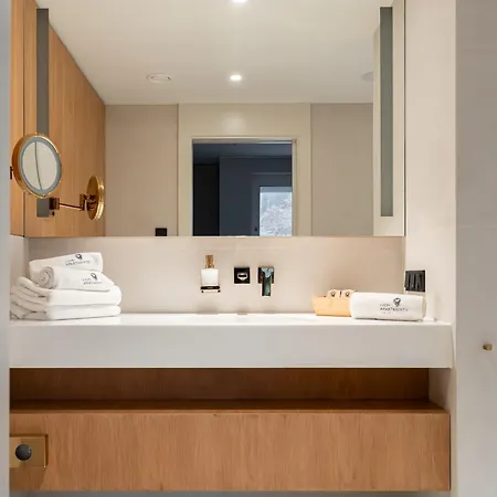 Nowy Luxury With Private Jacuzzi & Sky Terrace Apartament *