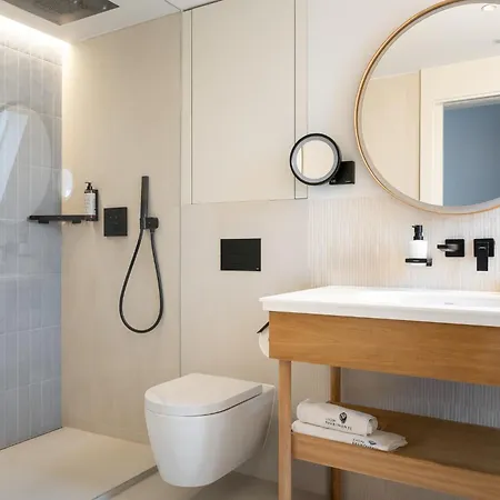 Nowy Luxury With Private Jacuzzi & Sky Terrace *